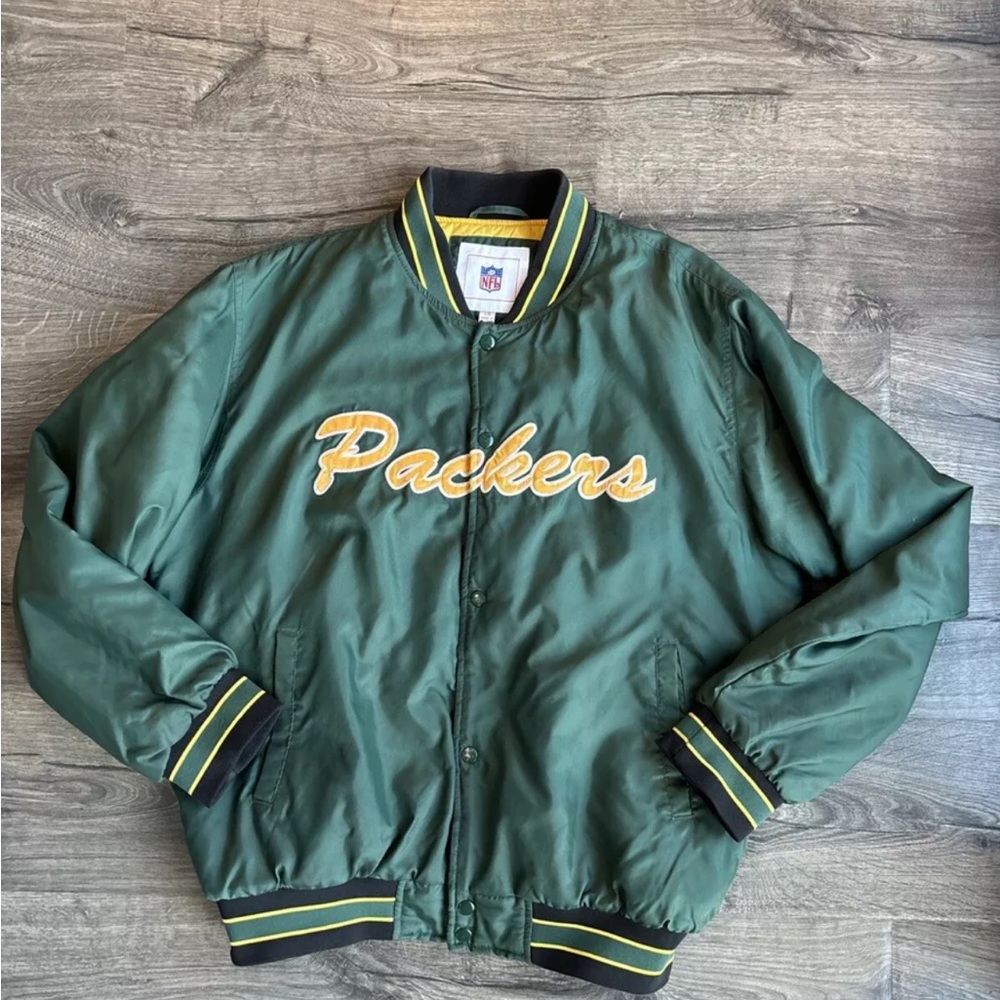 VINTAGE GREEN BAY PACKERS NFL SIZE LARGE NFL JACKET EXCELLENT CONDITION